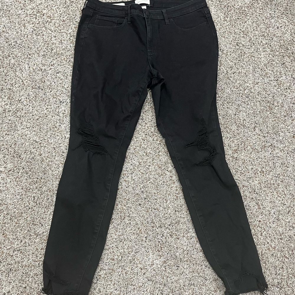 Women's Black Distressed Jeans